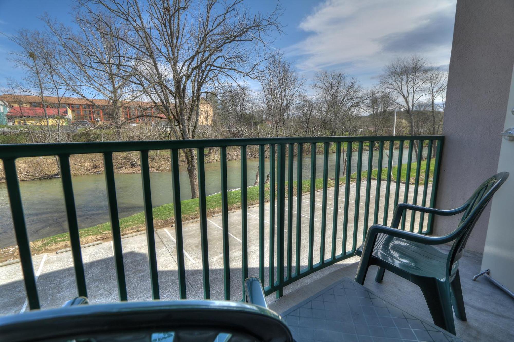 Pigeon River Inn Pigeon Forge Dış mekan fotoğraf